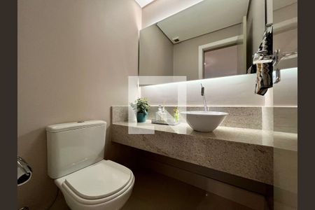 Apartamento à venda com 155m², 4 quartos e 4 vagasLavabo