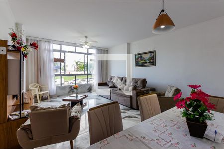 Sala de apartamento para alugar com 3 quartos, 192m² em Embaré, Santos