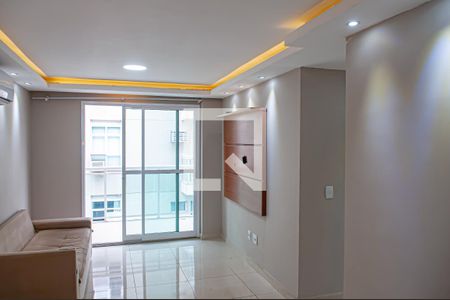 sala de apartamento para alugar com 2 quartos, 58m² em Taquara, Rio de Janeiro