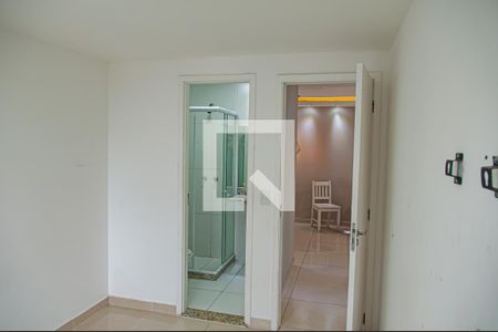 quarto 1 suite de apartamento para alugar com 2 quartos, 58m² em Taquara, Rio de Janeiro