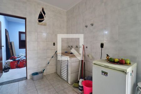 Casa à venda com 520m², 4 quartos e sem vagaLavanderia