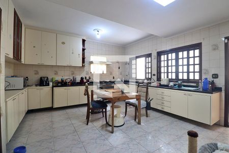 Casa à venda com 520m², 4 quartos e sem vagaCozinha