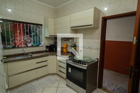 Casa à venda com 199m², 3 quartos e 2 vagas Casa à venda com 199m², 3 quartos e 2 vagasCozinha