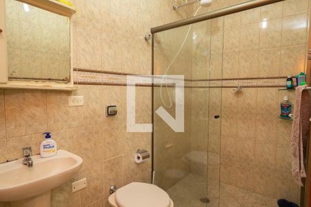 Casa à venda com 199m², 3 quartos e 2 vagas Casa à venda com 199m², 3 quartos e 2 vagasBanheiro Social