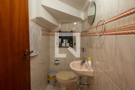 Casa à venda com 199m², 3 quartos e 2 vagas Casa à venda com 199m², 3 quartos e 2 vagasLavabo