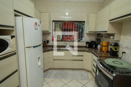 Casa à venda com 199m², 3 quartos e 2 vagas Casa à venda com 199m², 3 quartos e 2 vagasCozinha