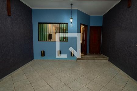 Casa à venda com 199m², 3 quartos e 2 vagas Casa à venda com 199m², 3 quartos e 2 vagasGaragem