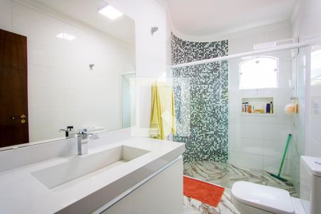 Casa à venda com 320m², 3 quartos e 5 vagas Casa à venda com 320m², 3 quartos e 5 vagasBanheiro do quarto 1