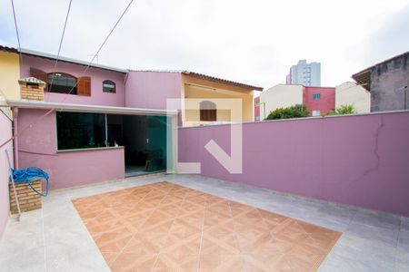 Casa à venda com 320m², 3 quartos e 5 vagas Casa à venda com 320m², 3 quartos e 5 vagasQuintal