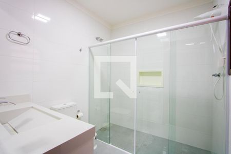 Casa à venda com 320m², 3 quartos e 5 vagas Casa à venda com 320m², 3 quartos e 5 vagasBanheiro do quarto 2