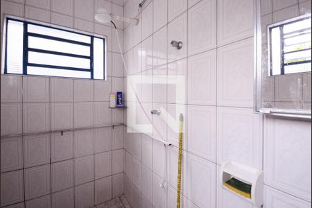 Casa à venda com 85m², 2 quartos e 6 vagas Casa à venda com 85m², 2 quartos e 6 vagasBanheiro do Quarto 2