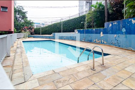 Apartamento à venda com 60m², 2 quartos e 1 vaga Apartamento à venda com 60m², 2 quartos e 1 vagaPiscina