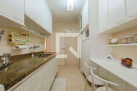 Apartamento à venda com 105m², 3 quartos e 1 vaga Apartamento à venda com 105m², 3 quartos e 1 vagaCozinha