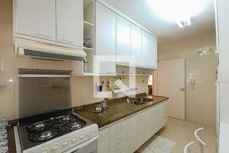 Apartamento à venda com 105m², 3 quartos e 1 vaga Apartamento à venda com 105m², 3 quartos e 1 vagaCozinha