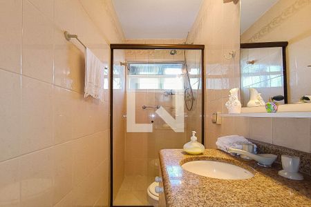 Apartamento à venda com 105m², 3 quartos e 1 vaga Apartamento à venda com 105m², 3 quartos e 1 vagaBanheiro 2