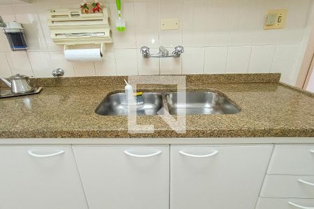 Apartamento à venda com 105m², 3 quartos e 1 vaga Apartamento à venda com 105m², 3 quartos e 1 vagaCozinha