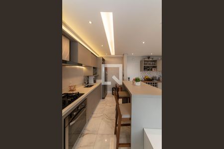 Apartamento à venda com 70m², 2 quartos e 2 vagasCozinha