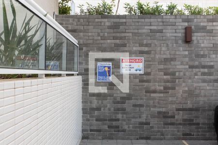 Apartamento à venda com 70m², 2 quartos e 2 vagasPlaquinha