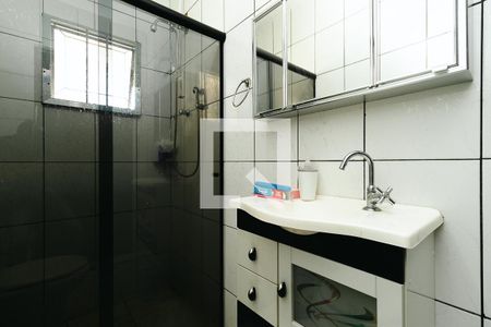 Casa à venda com 250m², 4 quartos e 2 vagasBanheiro 2