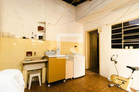 Casa à venda com 250m², 4 quartos e 2 vagasÁrea de Serviço