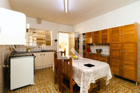 Casa à venda com 250m², 4 quartos e 2 vagasCozinha