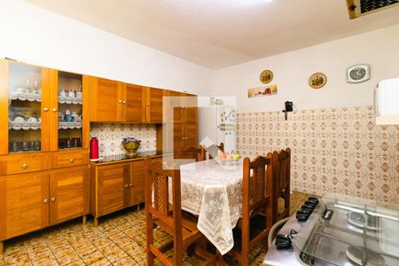 Casa à venda com 250m², 4 quartos e 2 vagasCozinha