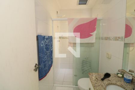 Casa à venda com 165m², 3 quartos e 3 vagasBanheiro