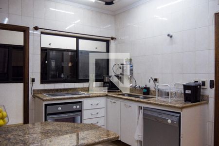 Apartamento à venda com 130m², 3 quartos e 2 vagasCozinha
