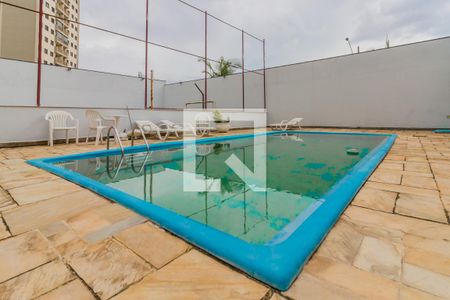 Apartamento à venda com 130m², 3 quartos e 2 vagasÁrea comum - Piscina