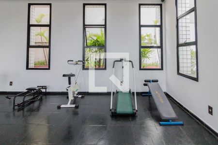 Apartamento à venda com 130m², 3 quartos e 2 vagasAcademia