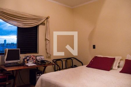 Apartamento à venda com 130m², 3 quartos e 2 vagasSuíte