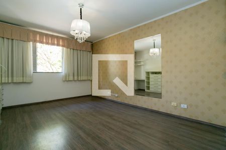 Casa à venda com 600m², 4 quartos e 5 vagas Casa à venda com 600m², 4 quartos e 5 vagasSuíte 2
