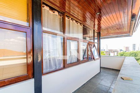 Casa à venda com 350m², 4 quartos e 3 vagasSuite 4 - Varanda