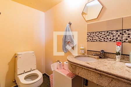 Casa à venda com 350m², 4 quartos e 3 vagasSuite 4 - Banheiro