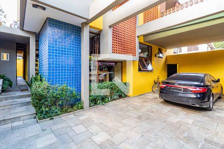 Casa à venda com 350m², 4 quartos e 3 vagasGaragem
