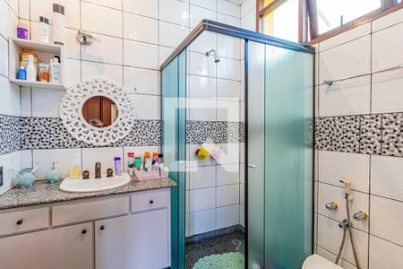 Casa à venda com 350m², 4 quartos e 3 vagasSuite 3 - Banheiro