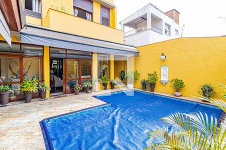 Casa à venda com 350m², 4 quartos e 3 vagasPiscina