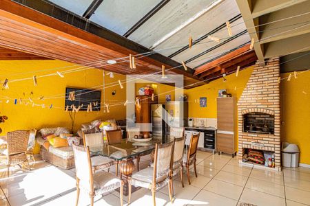 Casa à venda com 350m², 4 quartos e 3 vagasChurrasqueira