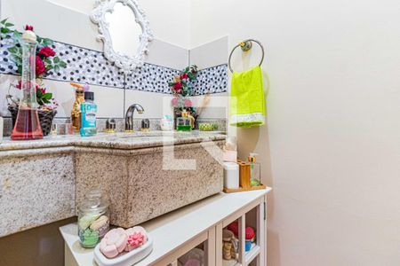 Casa à venda com 350m², 4 quartos e 3 vagasSuite 4 - Banheiro