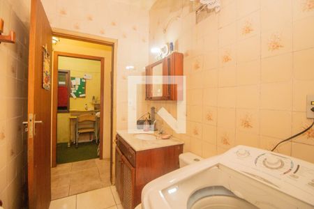 Casa à venda com 190m², 3 quartos e 4 vagasBanheiro - Casa 2