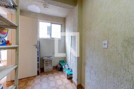 Casa à venda com 130m², 2 quartos e 2 vagasQuarto de Serviço