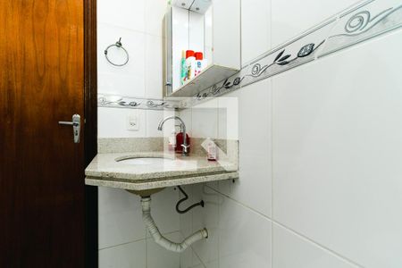 Casa à venda com 280m², 5 quartos e 6 vagasBanheiro