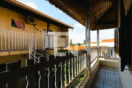 Casa à venda com 280m², 5 quartos e 6 vagasSacada