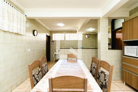 Casa à venda com 280m², 5 quartos e 6 vagasCopa