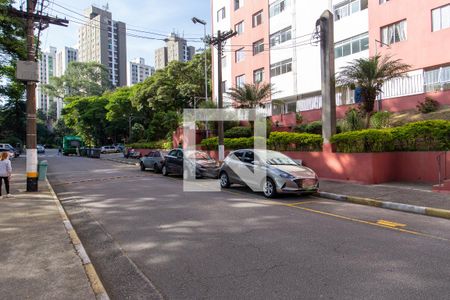 Apartamento à venda com 80m², 3 quartos e 1 vagaÁrea comum