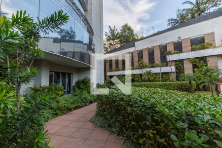 Apartamento à venda com 71m², 2 quartos e 1 vagaÁrea comum