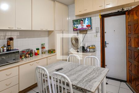 Apartamento à venda com 136m², 3 quartos e 1 vagaCozinha