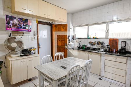 Apartamento à venda com 136m², 3 quartos e 1 vagaCozinha