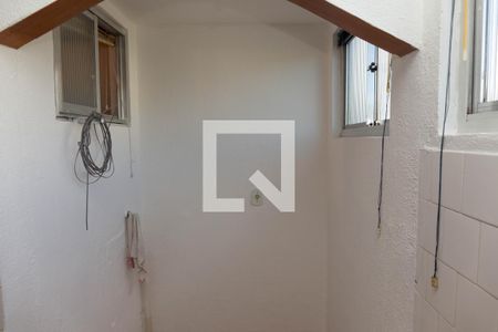 Apartamento à venda com 56m², 2 quartos e 1 vaga Apartamento à venda com 56m², 2 quartos e 1 vagaCozinha/ Área de serviço