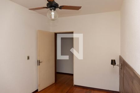 Quarto 1 de apartamento à venda com 2 quartos, 56m² em Jardim Itu, Porto Alegre